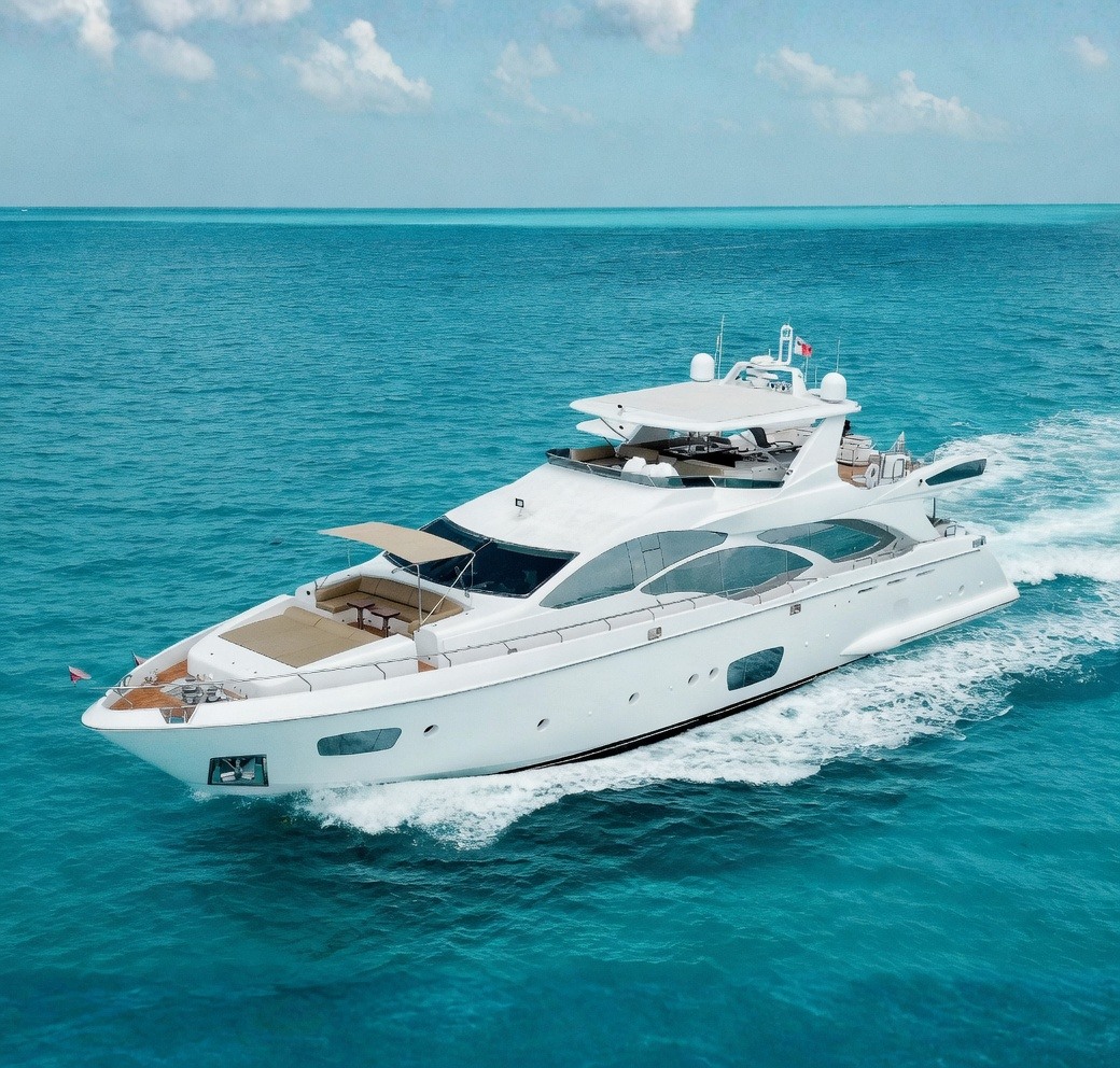 Renta del yate Azimut en Cancún